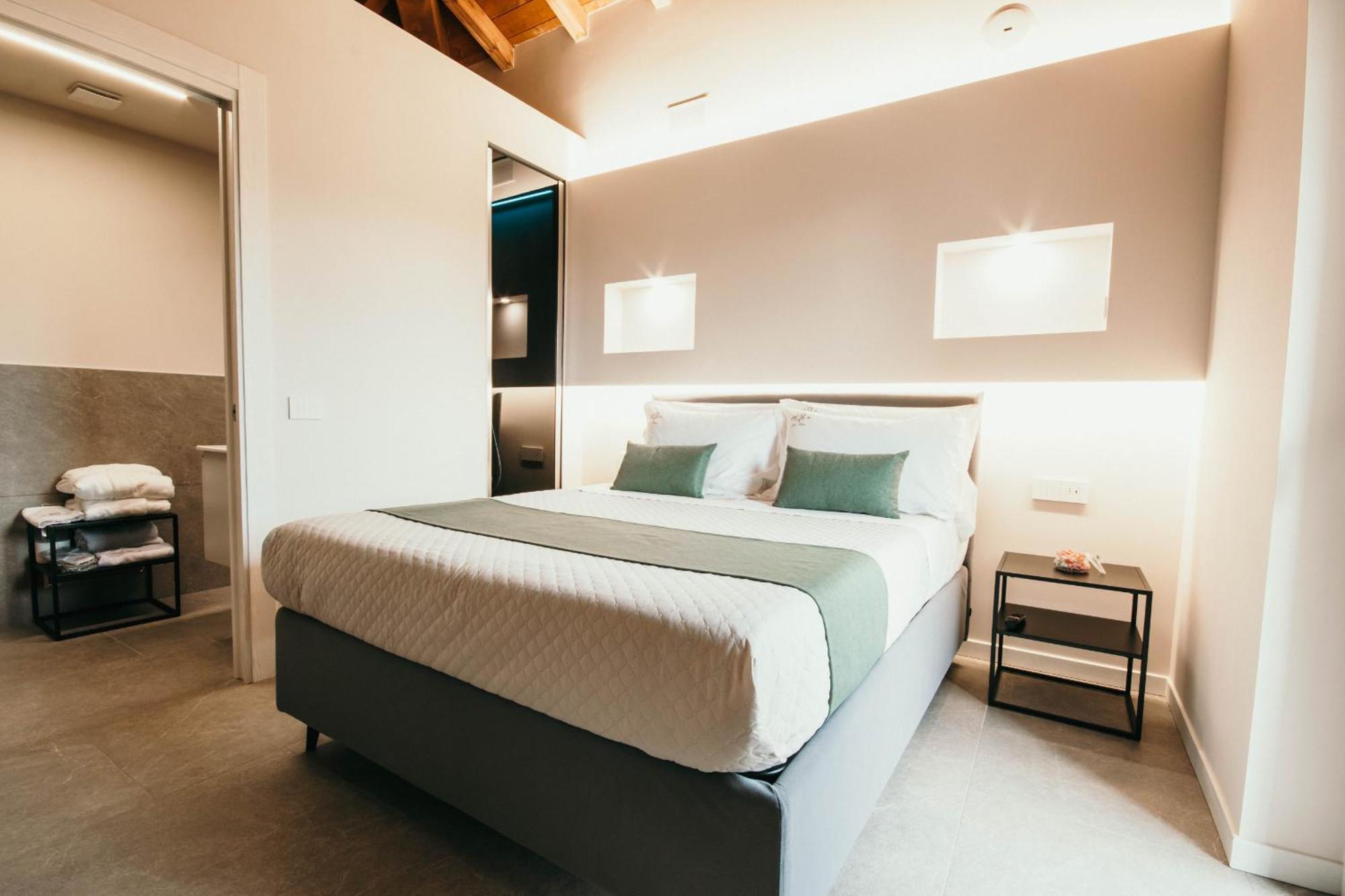 Gio Leo Guest House เลซา ภายนอก รูปภาพ